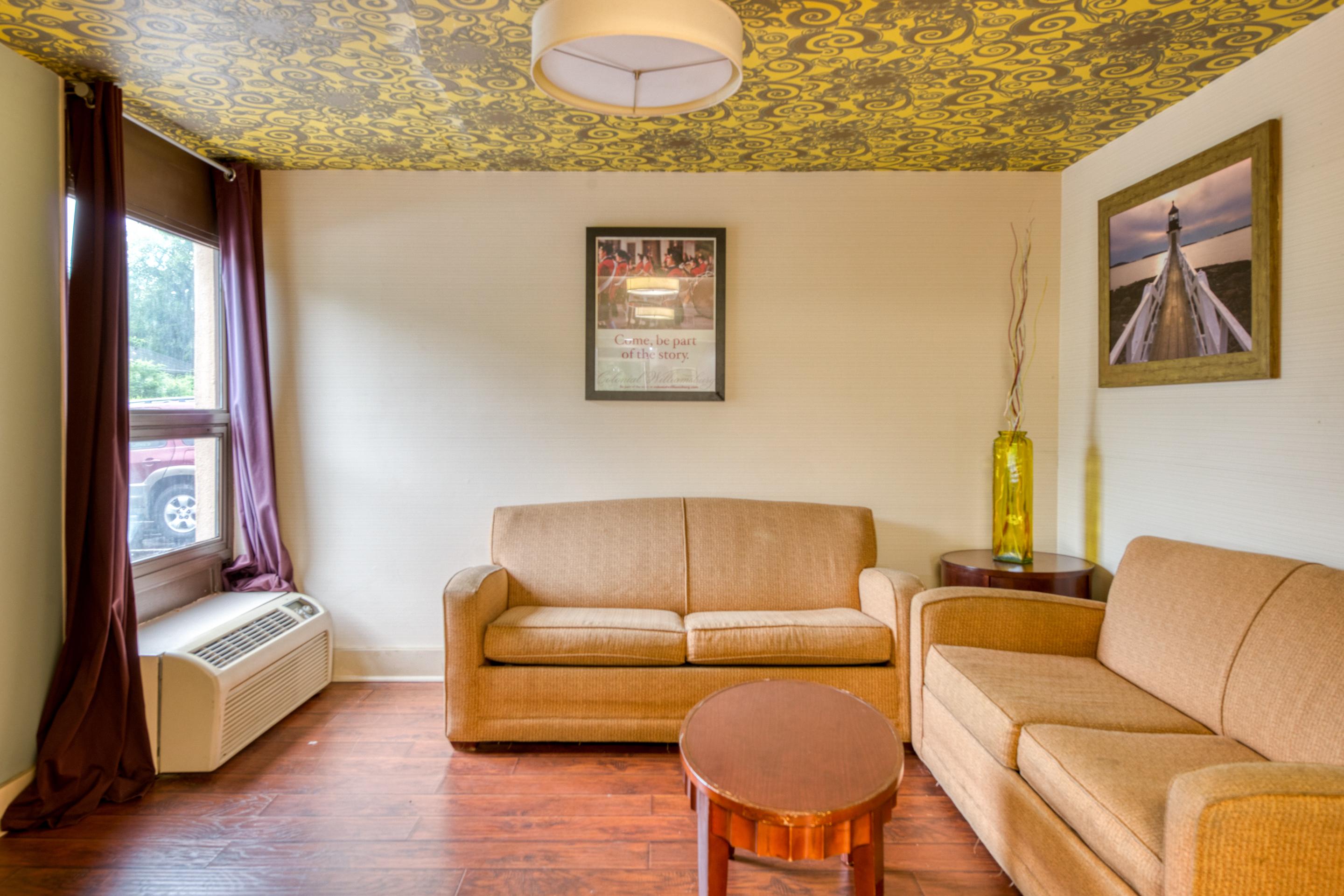 Hotel Baymont By Wyndham Williamsburg Esterno foto