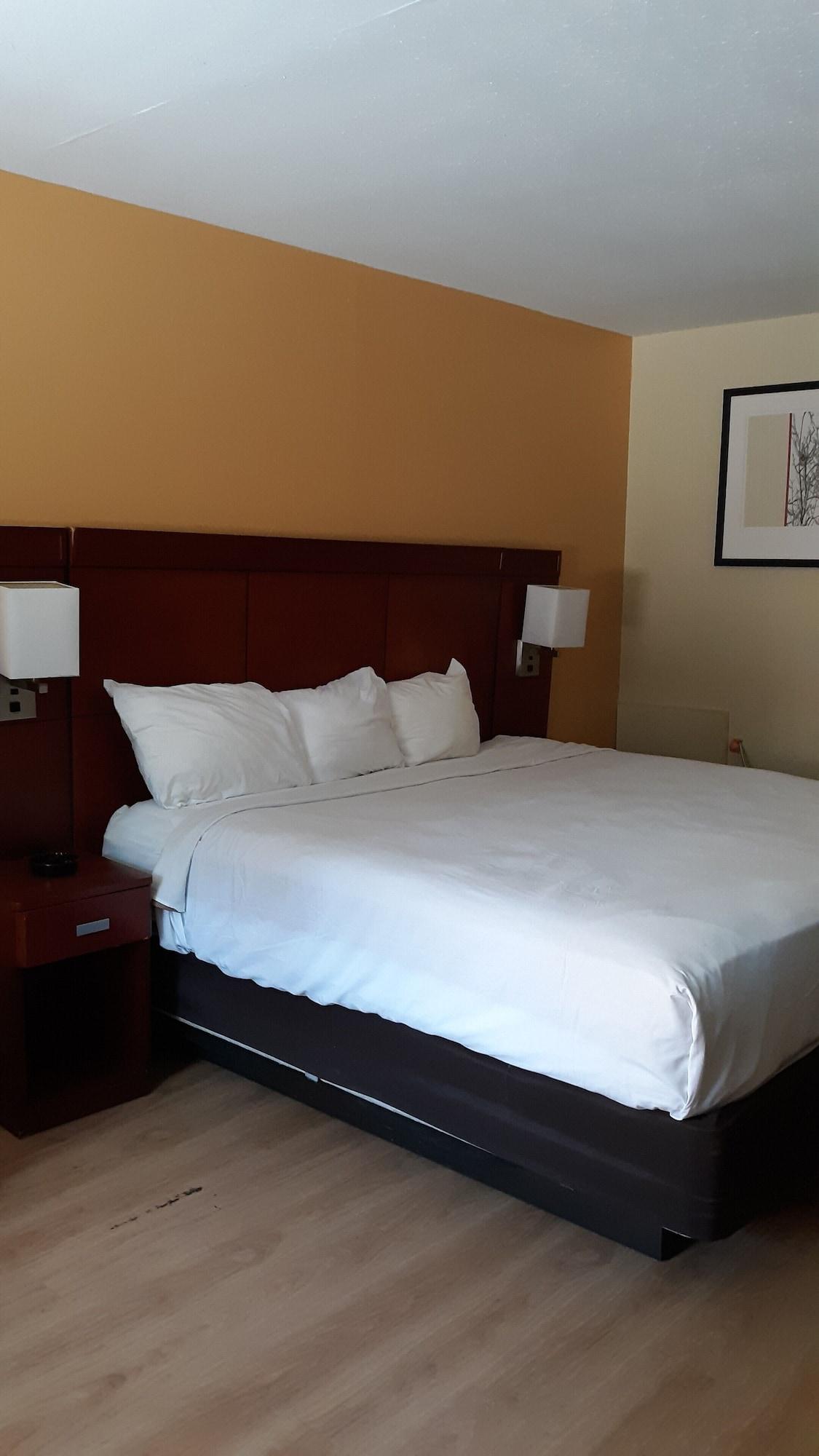Hotel Baymont By Wyndham Williamsburg Esterno foto