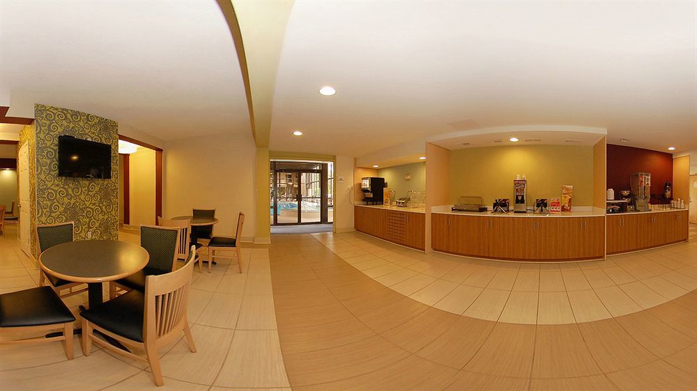 Hotel Baymont By Wyndham Williamsburg Esterno foto