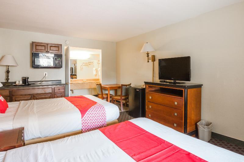 Hotel Baymont By Wyndham Williamsburg Esterno foto
