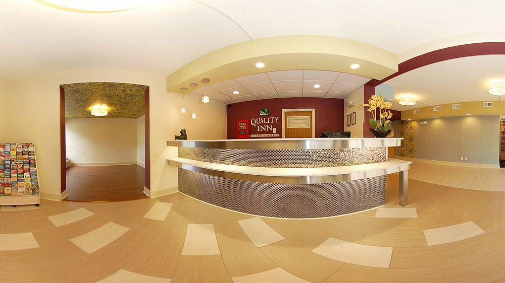 Hotel Baymont By Wyndham Williamsburg Esterno foto